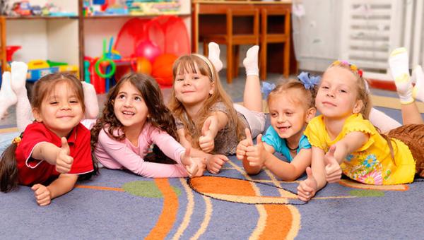 EDUCAÇÃO FÍSICA ESCOLAR E RECREAÇÃO