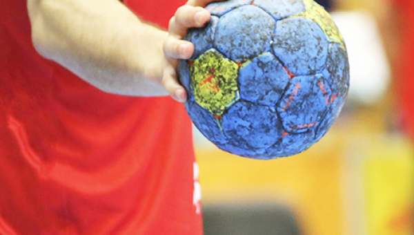 EDUCAÇÃO FÍSICA COM ÊNFASE EM HANDEBOL